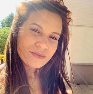 Meet your Posher, Viviane